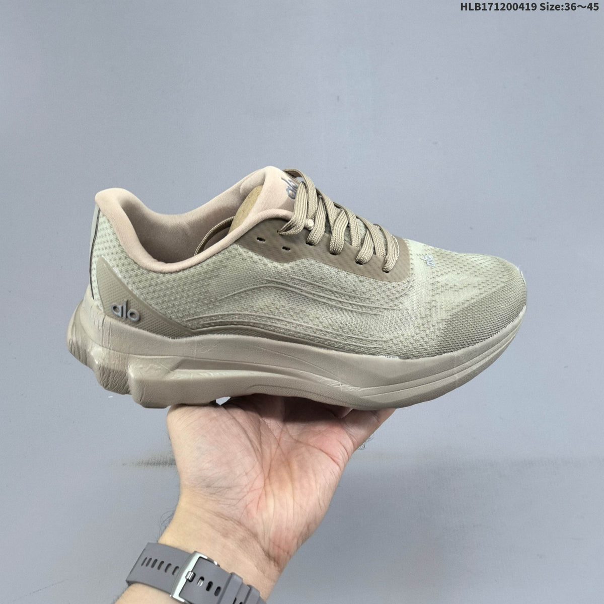 Alo Yoga Alo Runner Low-Top Sneakers for Running - product image from the listing.
