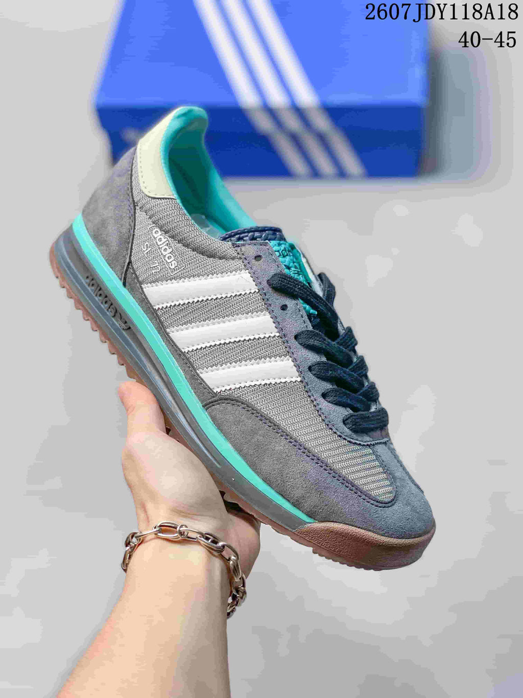 adidas SL 72 Retro Trainers, Multiple Colors, 2607 JDY118A18 - product image from the listing.