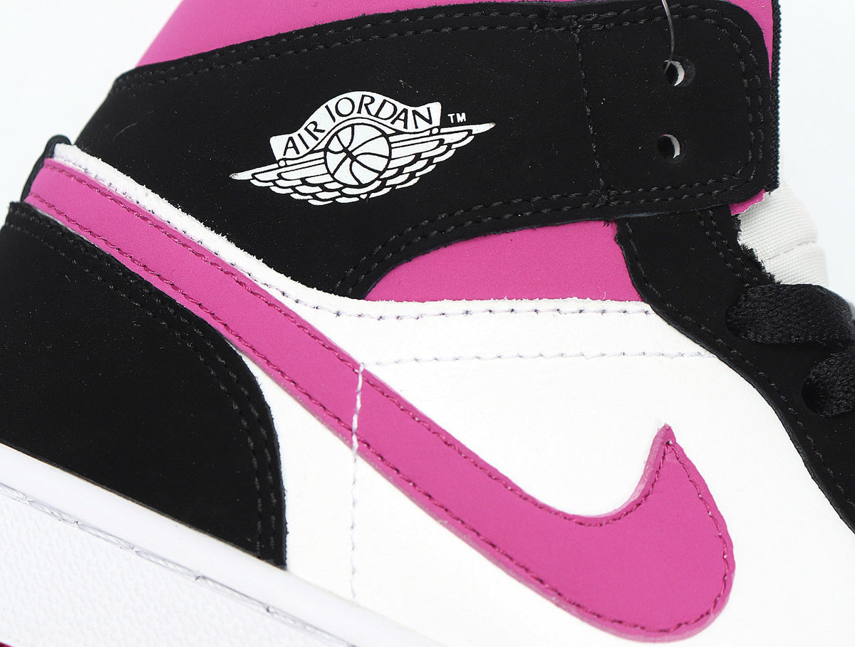 Air Jordan 1 High Black White Pink BQ6472-005 - product image from the listing.