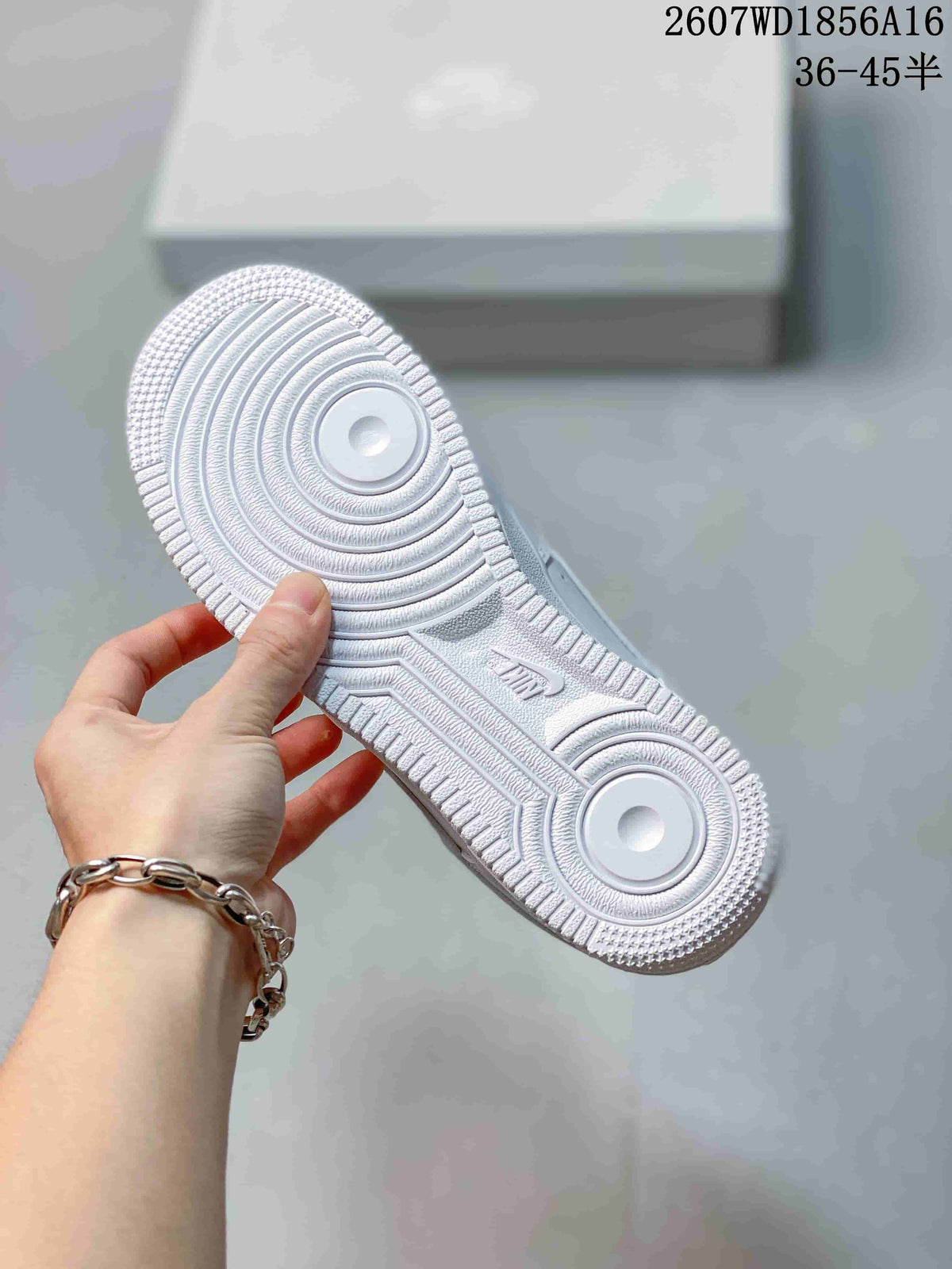 Nike Air Force 1 '07 Low Sneakers in White 2607WD1856A16 - product image from the listing.