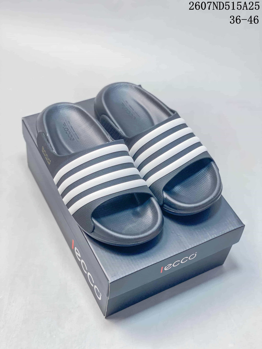 Men's ECCO Slide Sandals Navy and White 2607ND515A25 - product image from the listing.
