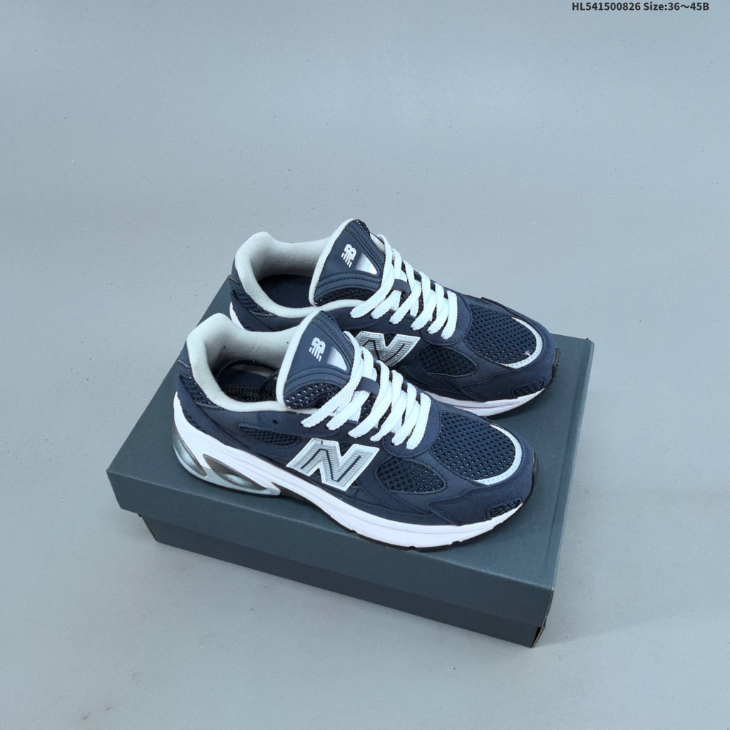 New Balance M2010 Retro Running-Inspired Trainers - product image from the listing.