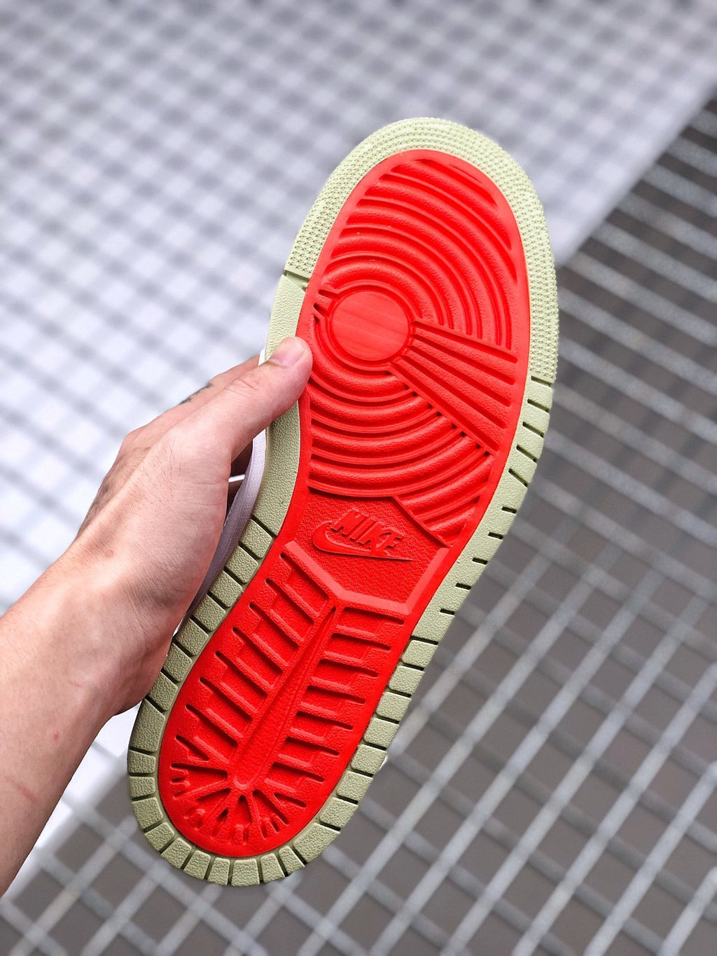 Olive Aura Sneakers - Jordan 1 Zoom CMFT CT0979-102 - product image from the listing.