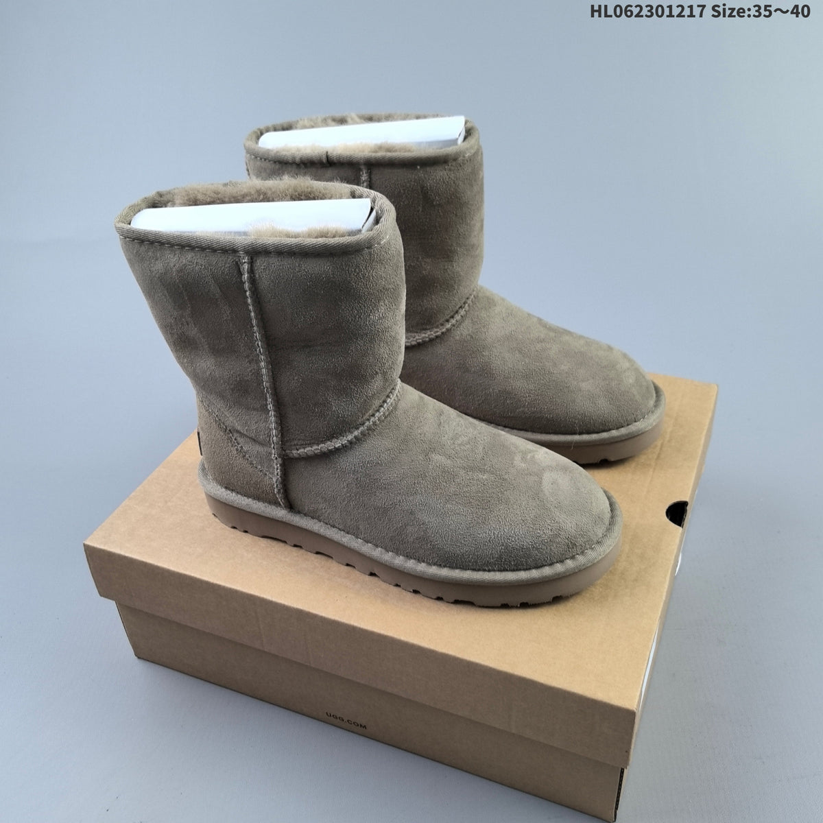 Classic Short II Suede Boot 1016223 by UGG - product image from the listing.
