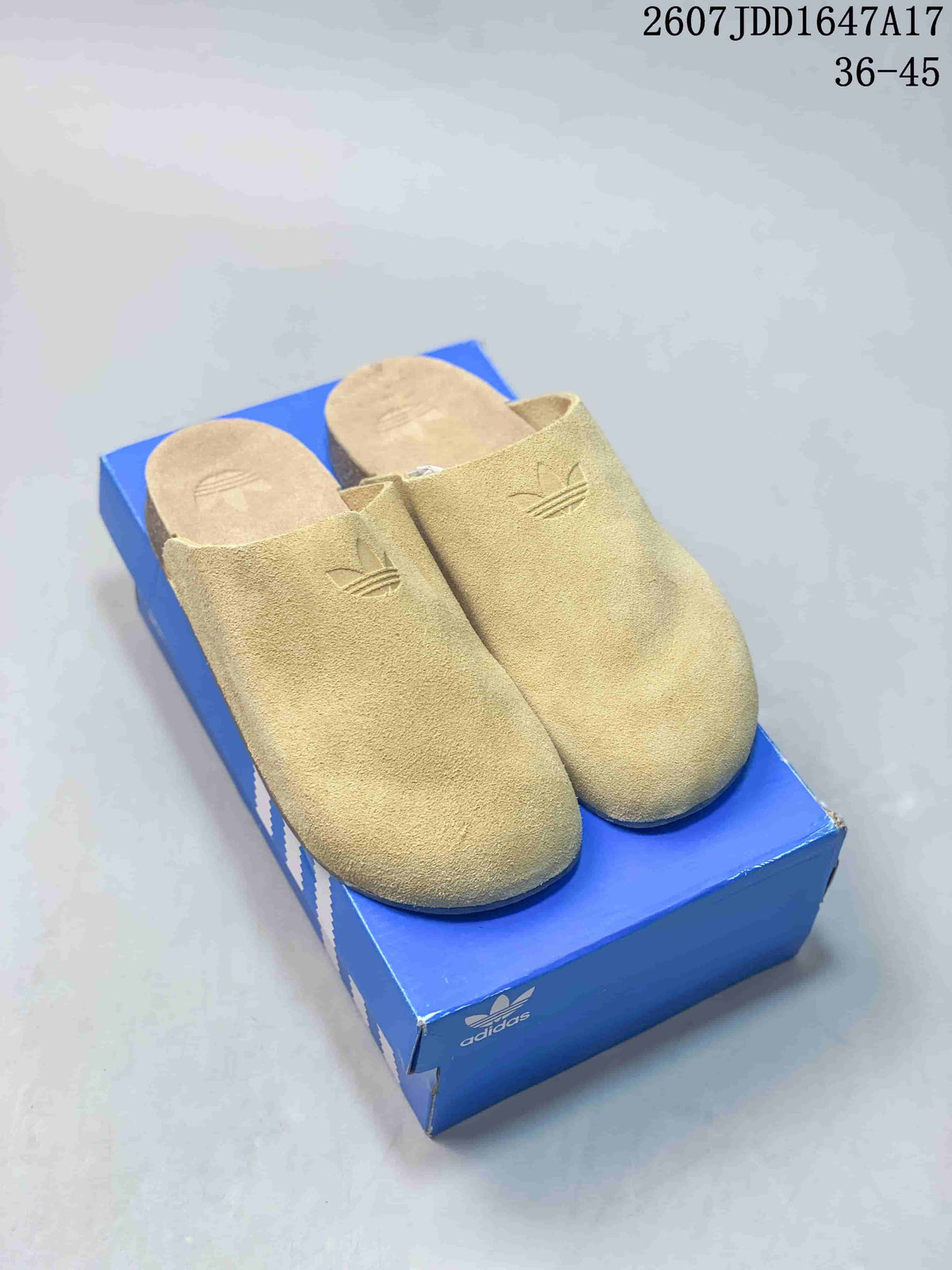 Originals Adimule Mule Slides JQ4367 by adidas - product image from the listing.