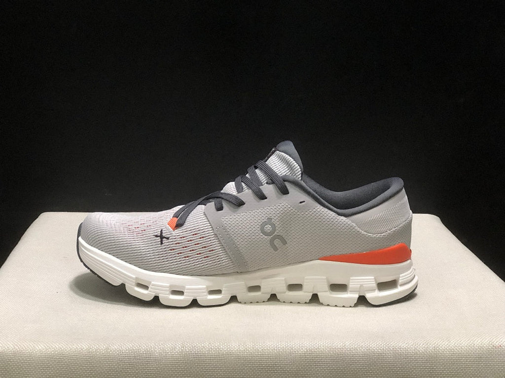 On Cloud X 4 Trainers Silver Flame - product image from the listing.