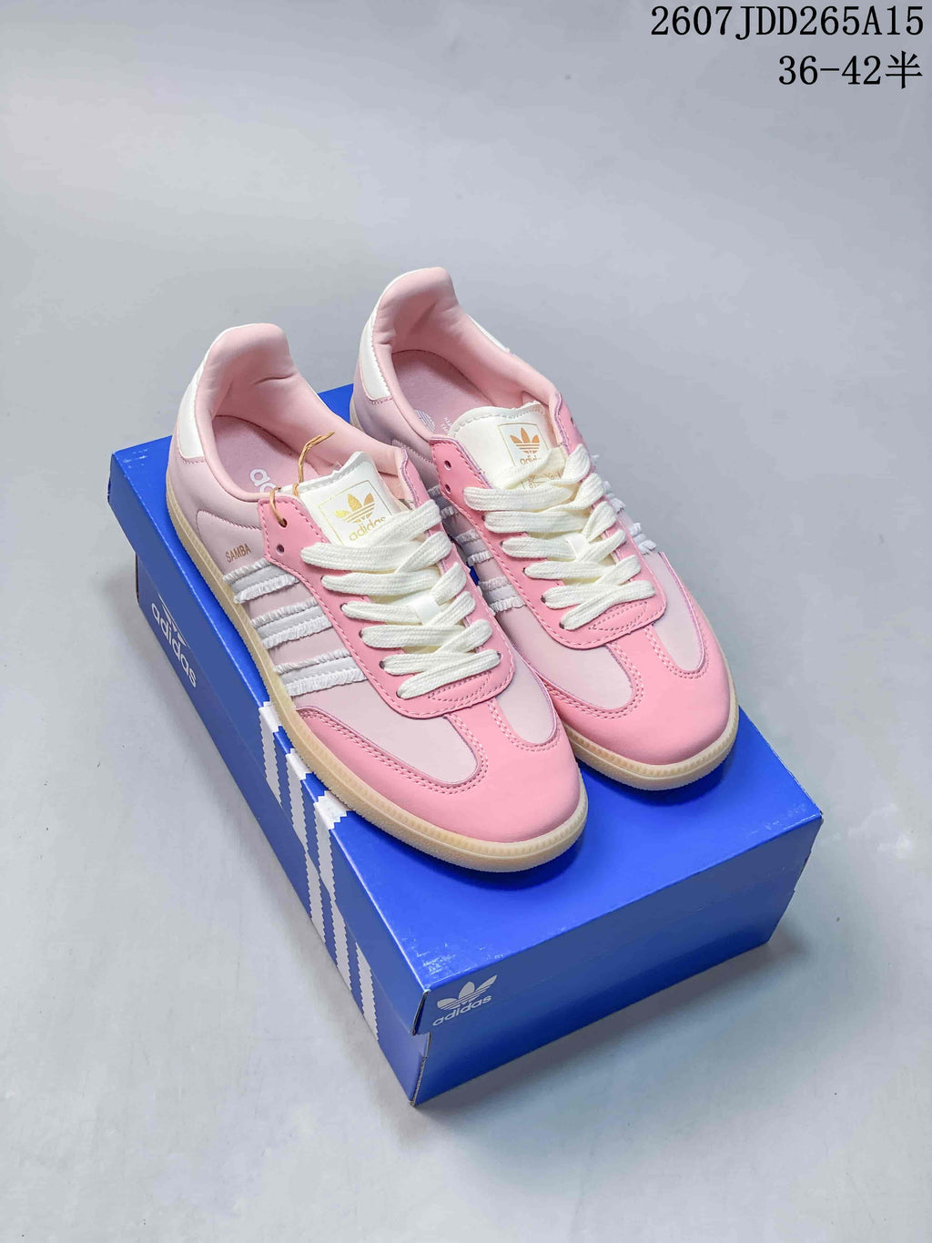 adidas Originals Samba Low-Top Sneakers in Pink JDD265A15 - product image from the listing.