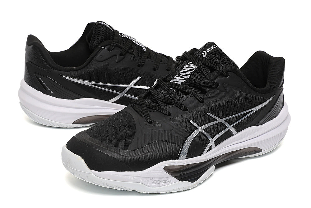 ASICS Black and White Court Trainers - product image from the listing.