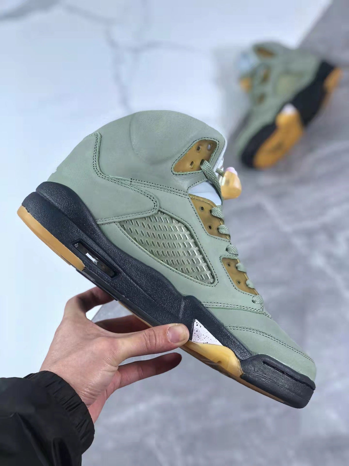 Jade Horizon Sneakers - Air Jordan 5 DC7501-300 - product image from the listing.