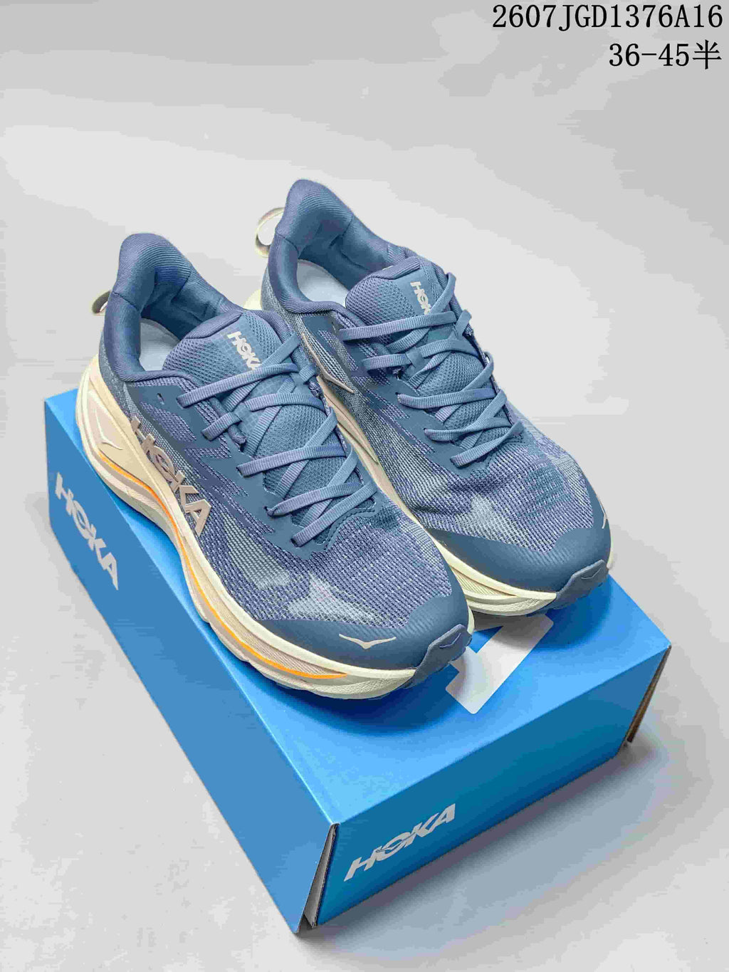 HOKA Challenger 8 Shoes for Running 711260WPR - product image from the listing.