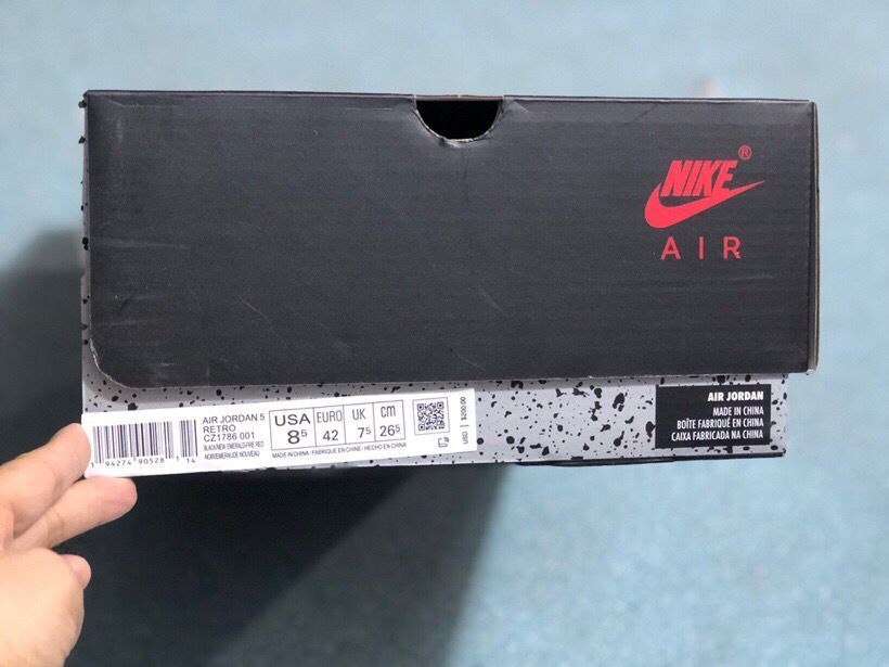 Air Jordan 5 Retro Sneakers Black Red Purple - product image from the listing.