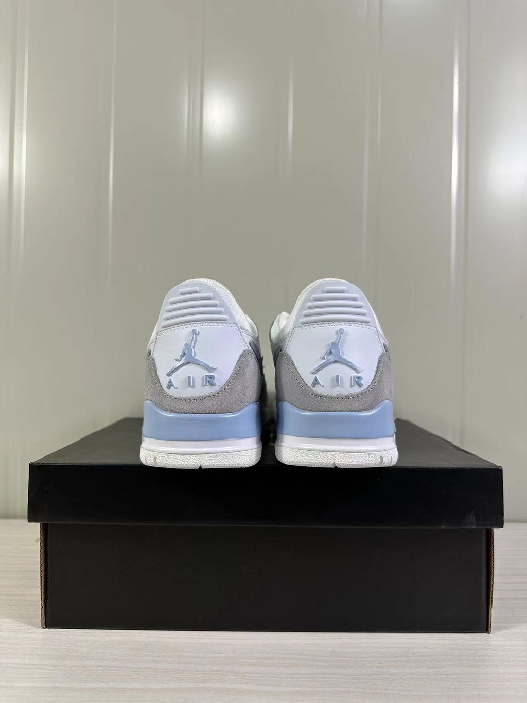 Jordan Legacy 312 Low Sneakers in Glacier Blue HQ1190-101 - product image from the listing.