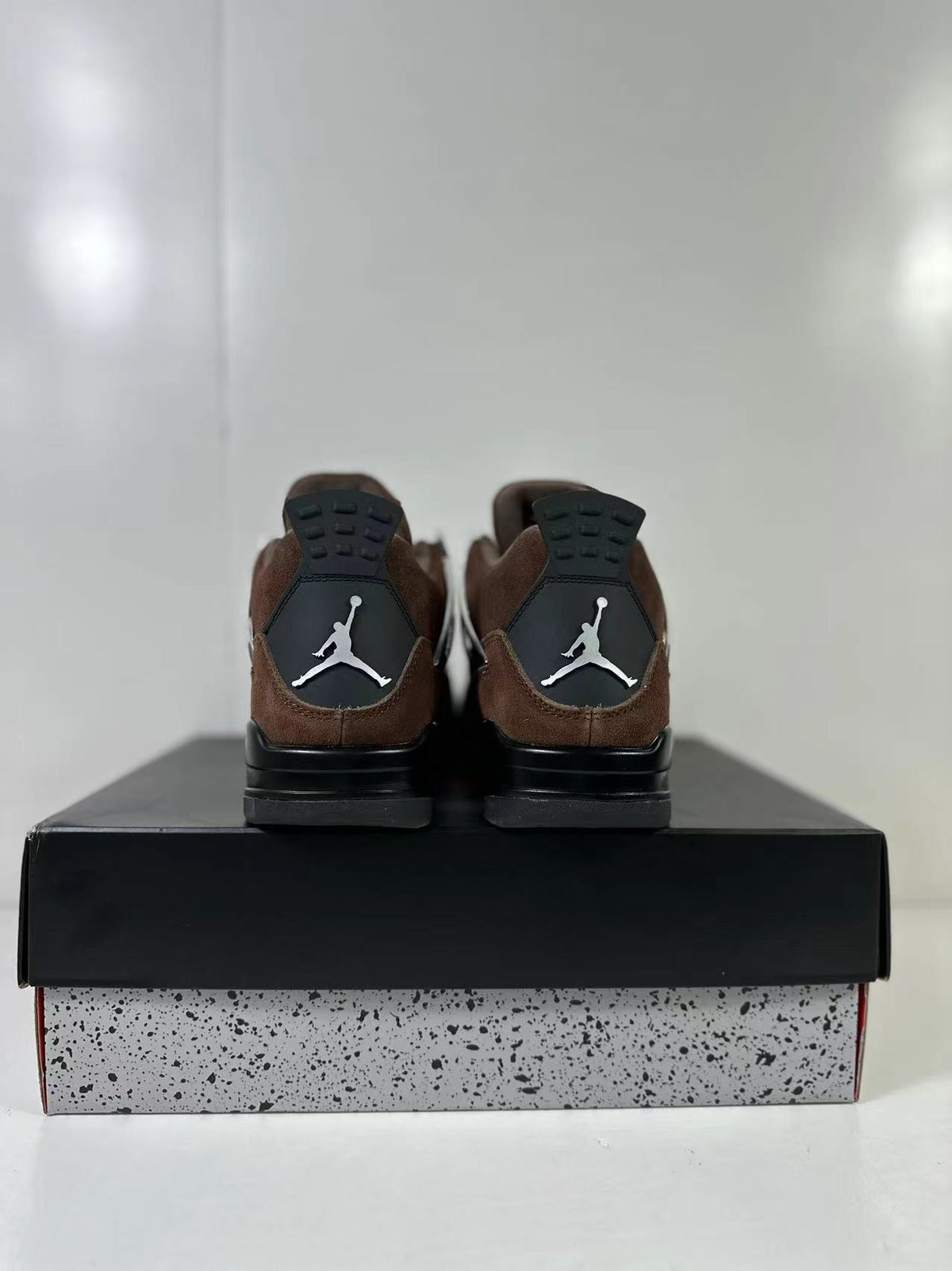 Air Jordan 4 Retro Brown Black AQ9129-002 - product image from the listing.