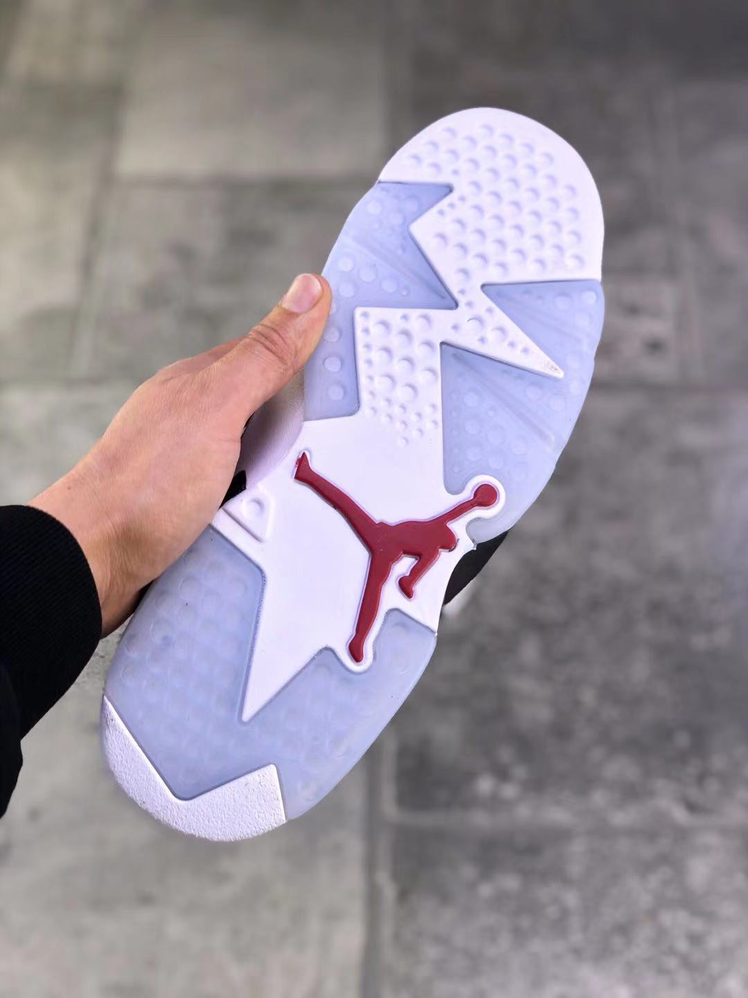Air Jordan 6 Gatorade Sneakers Red White CT8529-106 - product image from the listing.