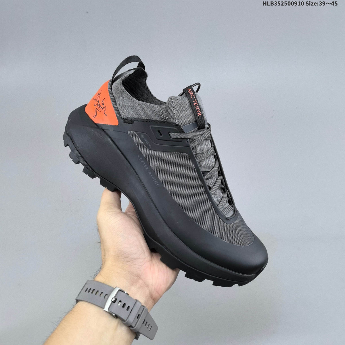 Arc'teryx Vertex Alpine M Low-Cut Hiking Shoes - product image from the listing.