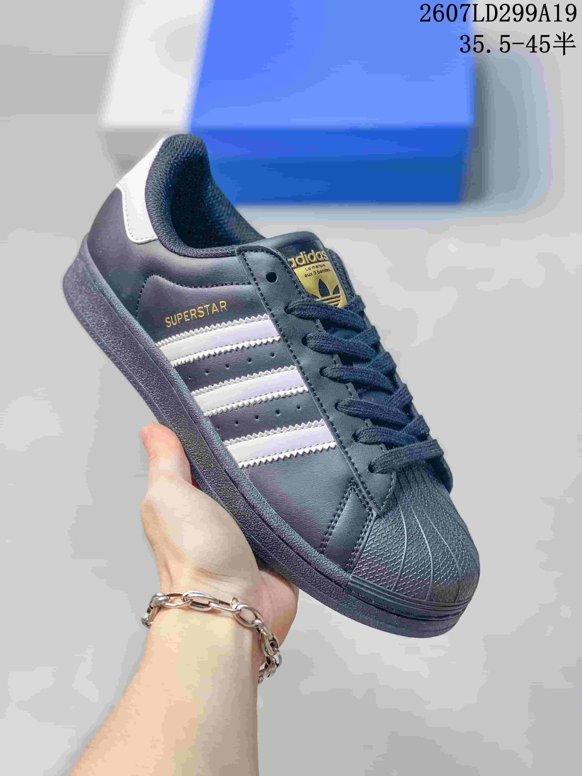 adidas Superstar Shell-Toe Trainers 2607LD299A19 - product image from the listing.