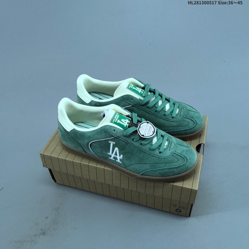 MLB Clubbie SD Low-Top Sneakers, in White and Green - product image from the listing.