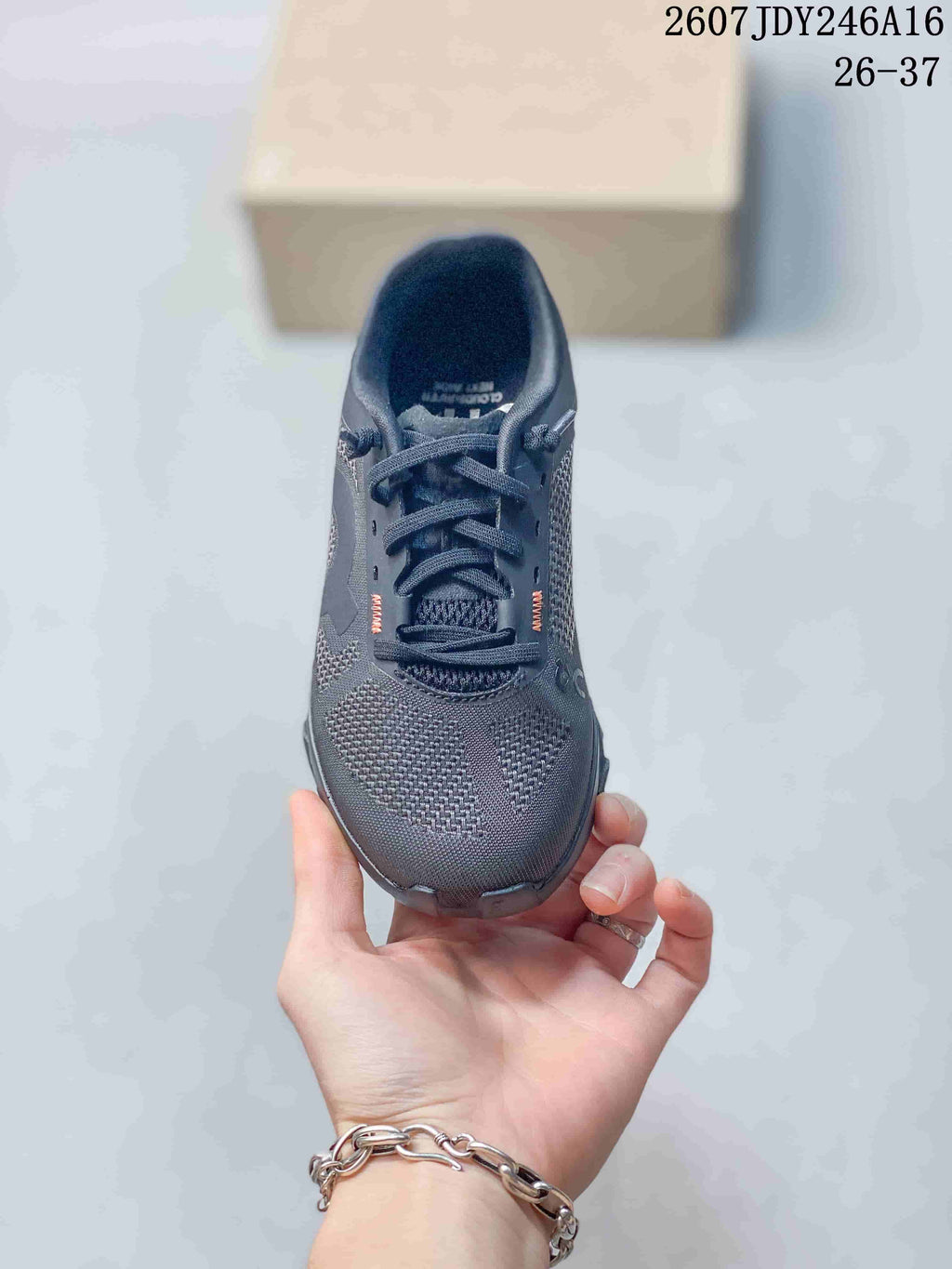 On Cloudstratus 3 Kids' Sneakers in Dark Gray - product image from the listing.