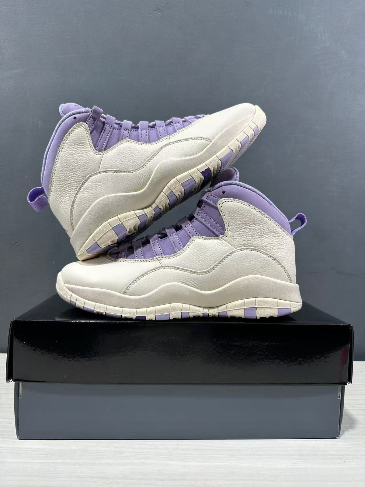 Air Jordan 10 Hydrangeas Sneakers White Purple IQ0388-101 - product image from the listing.
