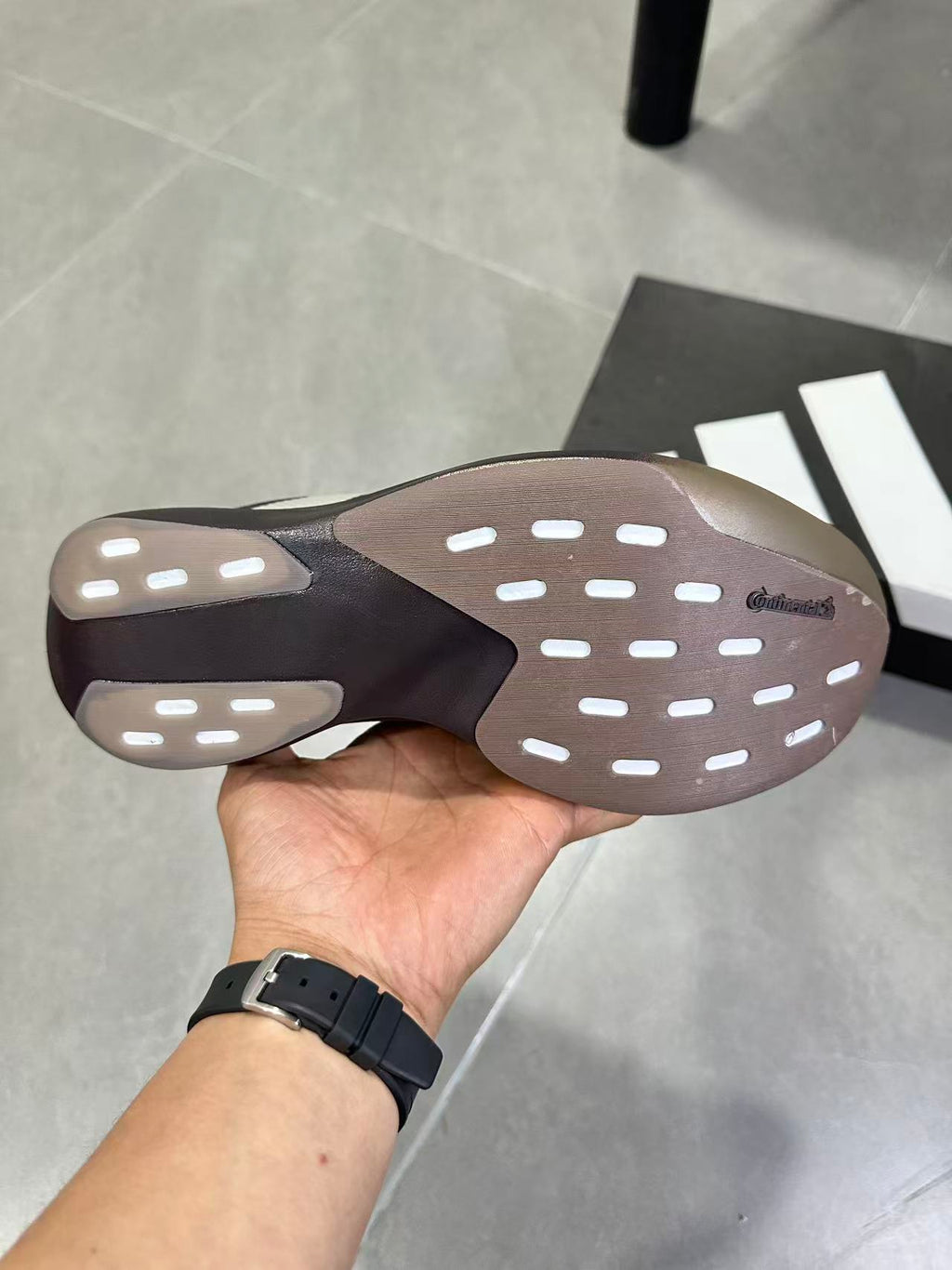 KJ2002 Gray Shoes for Running with White Stripes - product image from the listing.