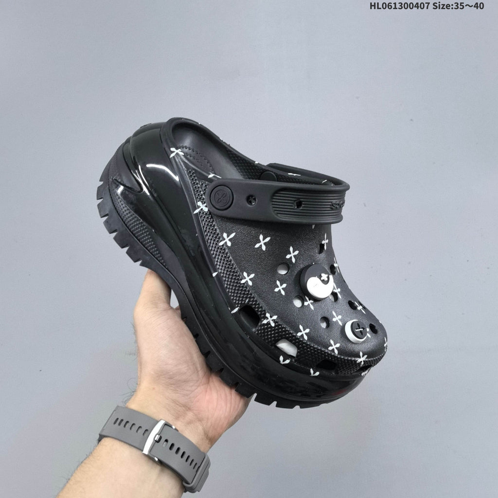 Platform Clogs Black White Print HL061300407 by Crocs - product image from the listing.
