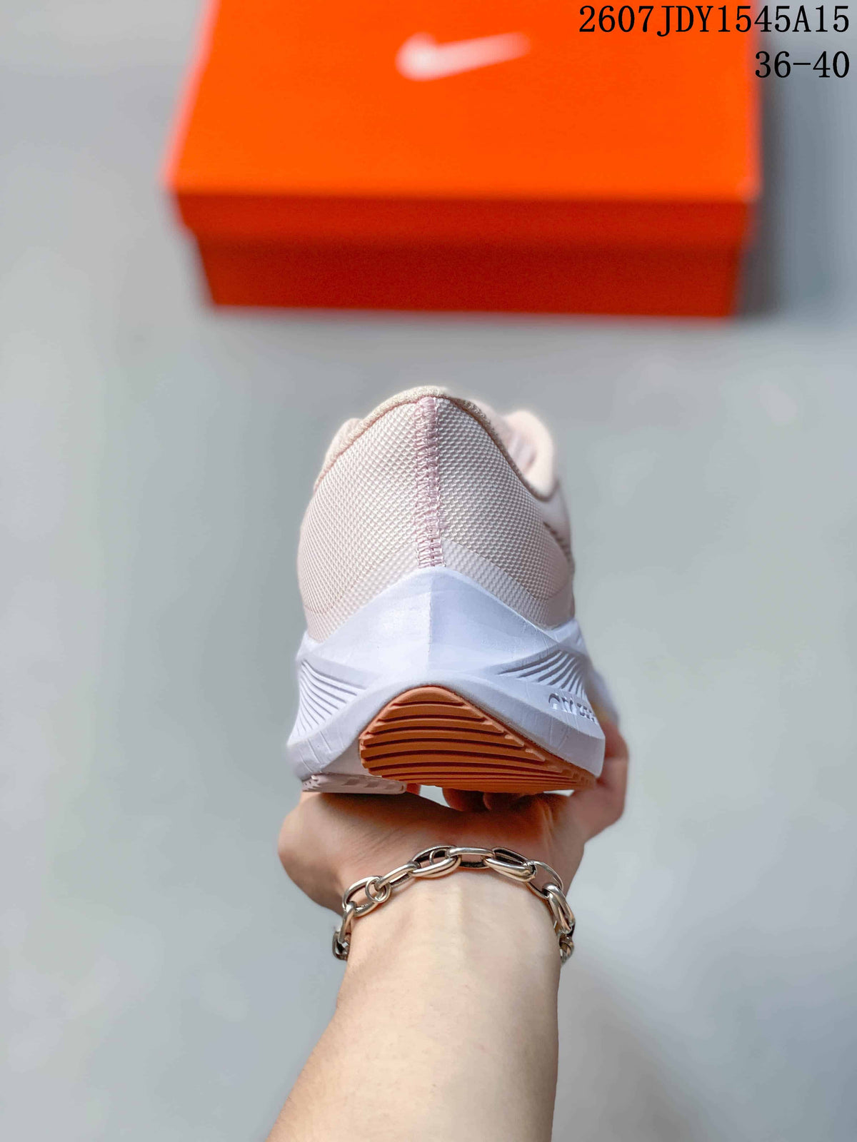 Women's Nike Zoom Winflo 8 Running Sneakers Pink - product image from the listing.