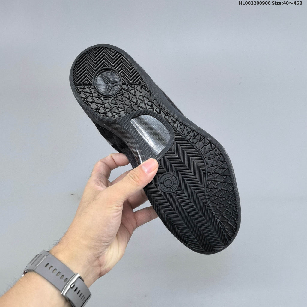 Nike Kobe 8 EXT Protro New Year The Horse Basketball Shoes in Black Gold - product image from the listing.