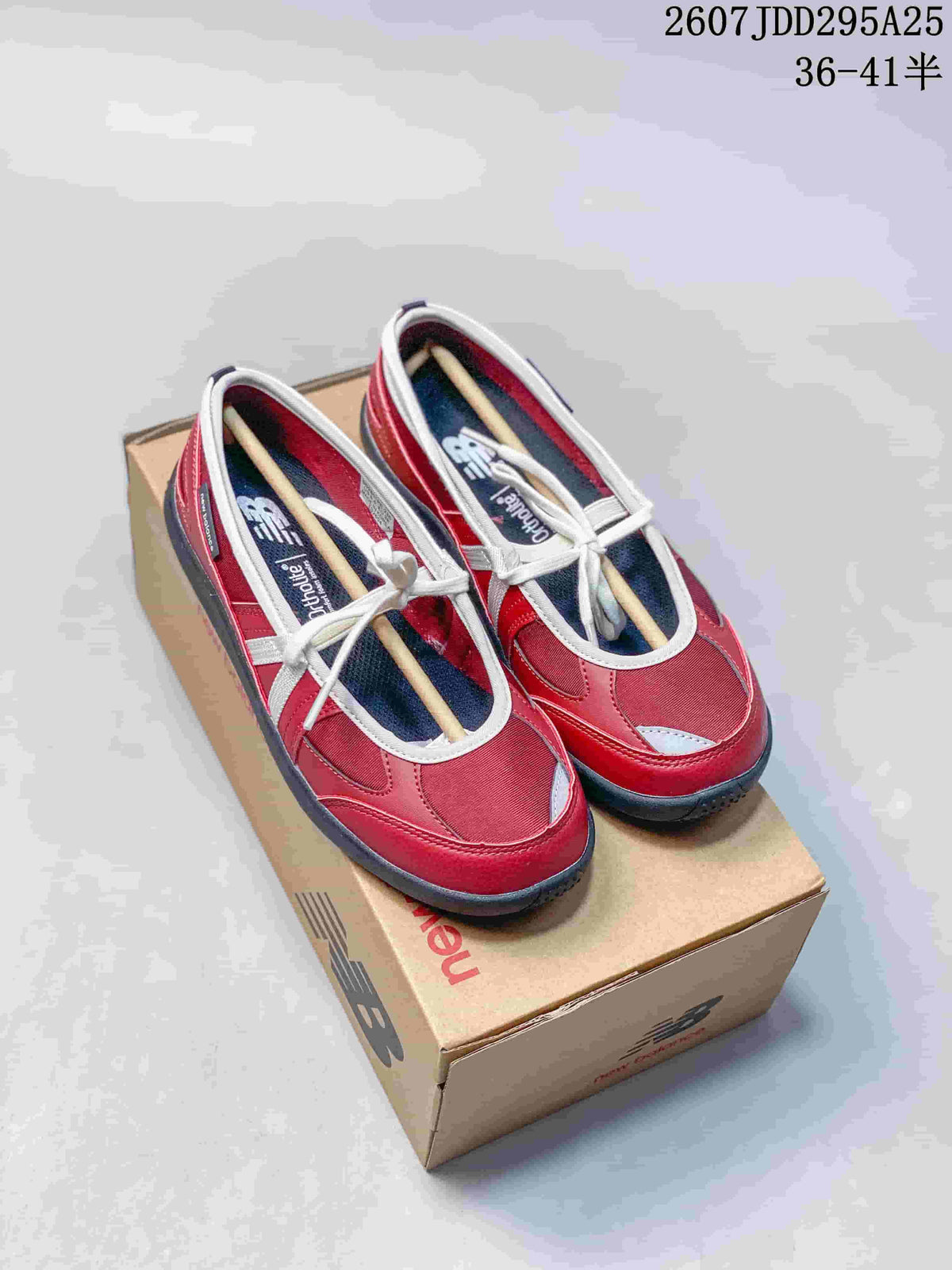Women's New Balance WD Series Low-Top Sneakers 2607JDD295A25 - product image from the listing.