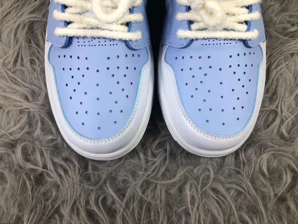Air Jordan 1 Zoom CMFT High-Top Sneakers Blue White - product image from the listing.