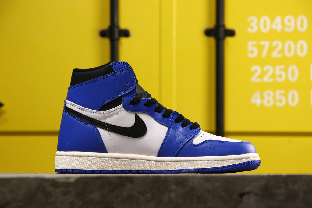 Air Jordan 1 High Game Royal Sneakers 555088-403 - product image from the listing.