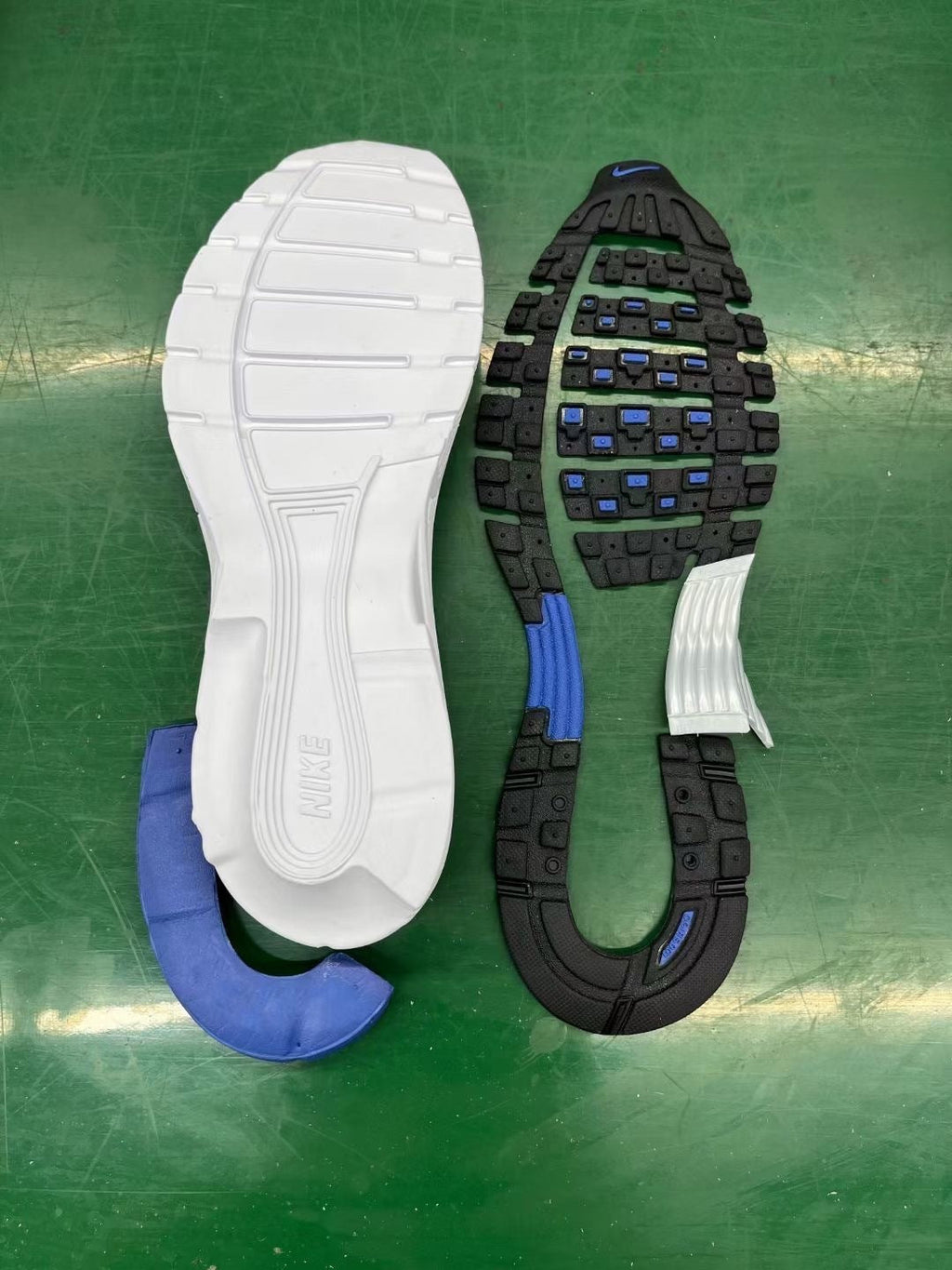 Nike P-6000 Sneakers in Silver Blue BV1021-001 - product image from the listing.