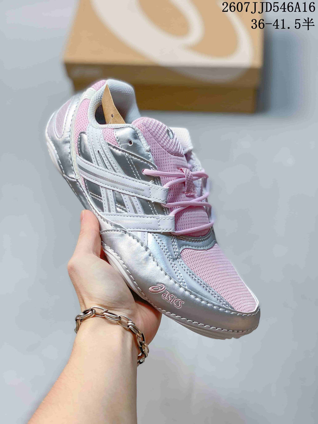 ASICS Hypersync Sneakers in Silver Pink 07JJD546A16 - product image from the listing.