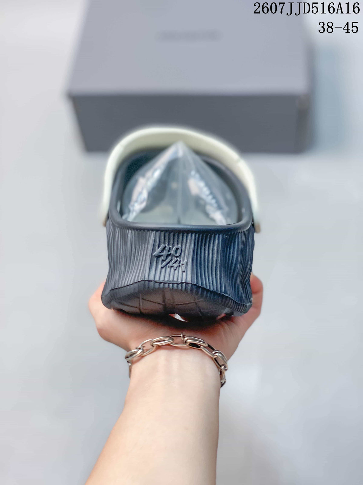 Navy and White Balenciaga Logo Slide Sandals 2607JJD516A16 - product image from the listing.