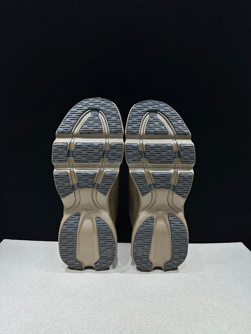 On x LOEWE Cloudventure 3.0 Sneakers, in Light Brown - product image from the listing.
