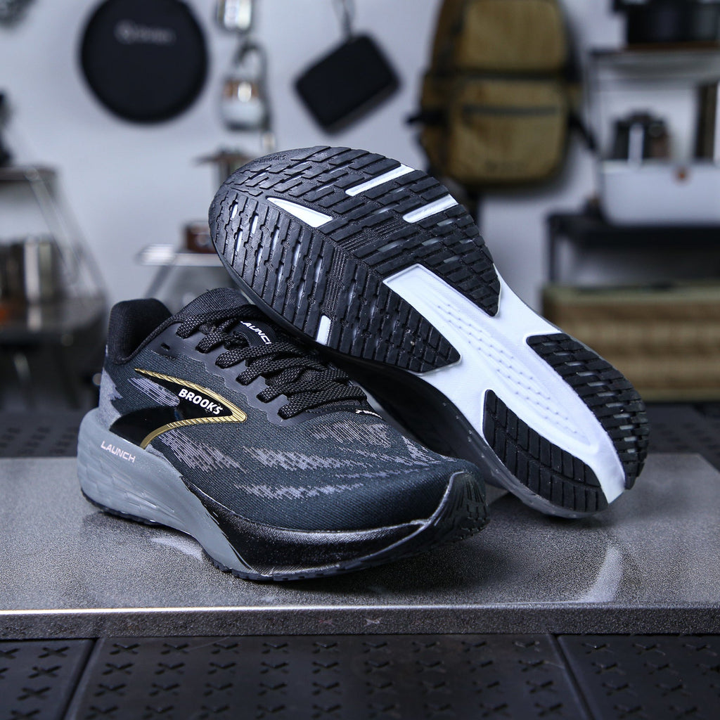 Brooks Launch 11 Shoes for Running - product image from the listing.
