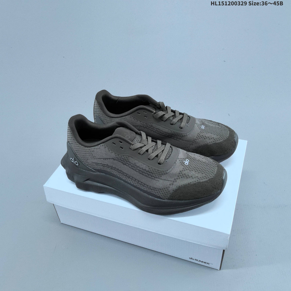 Alo Yoga Alo Runner Low-Top Sneakers for Running - product image from the listing.