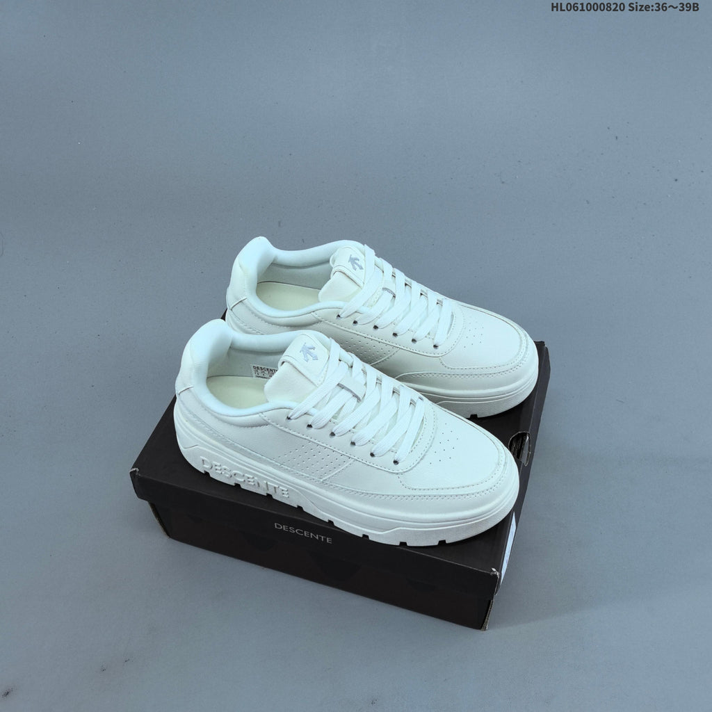 DESCENTE DUALIS DE BOARD Low-Cut Sneakers - product image from the listing.