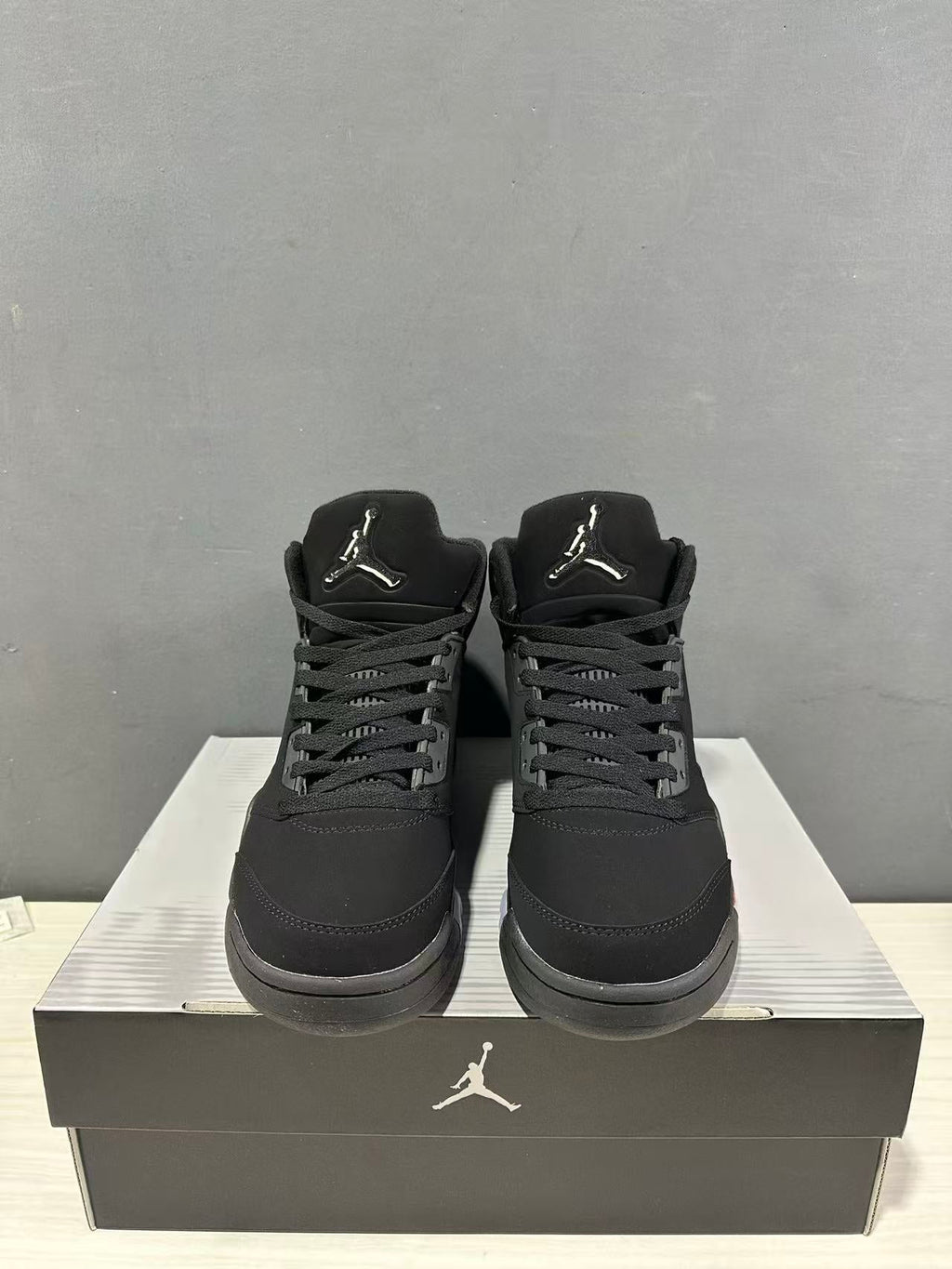 Air Jordan 5 Retro Black Red High-Top Sneakers - product image from the listing.