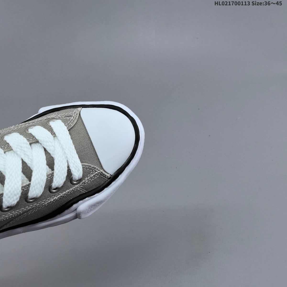 Maison Mihara Yasuhiro Original Sole Canvas Low Trainers - product image from the listing.