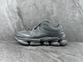 New Balance Gray Running-Style Trainers - product image from the listing.