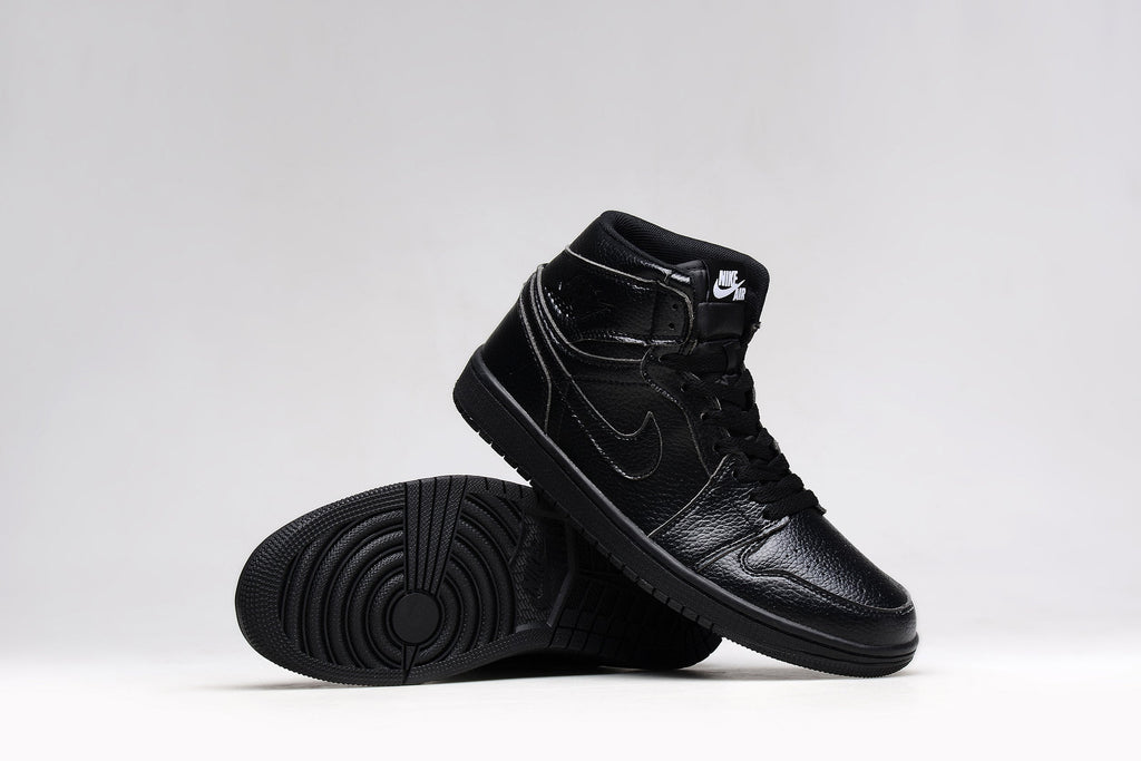 Men's Air Jordan 1 High Black Sneakers - product image from the listing.