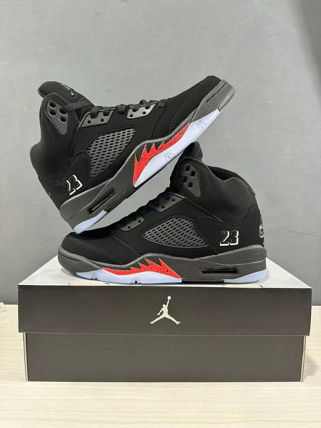 Air Jordan 5 Retro Black Red High-Top Sneakers - product image from the listing.