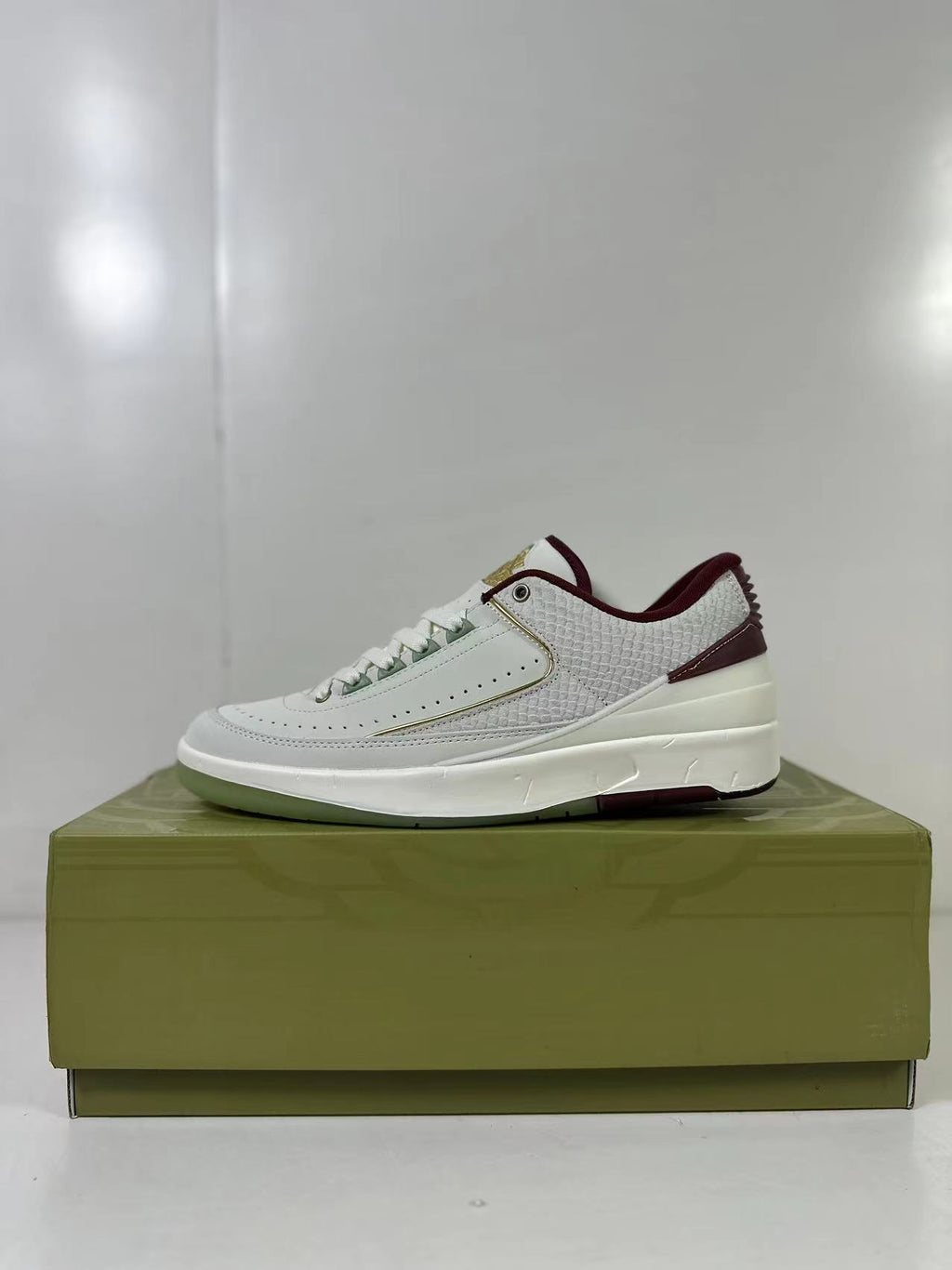 Air Jordan 2 Low White Red FJ3468-100 Sneakers - product image from the listing.