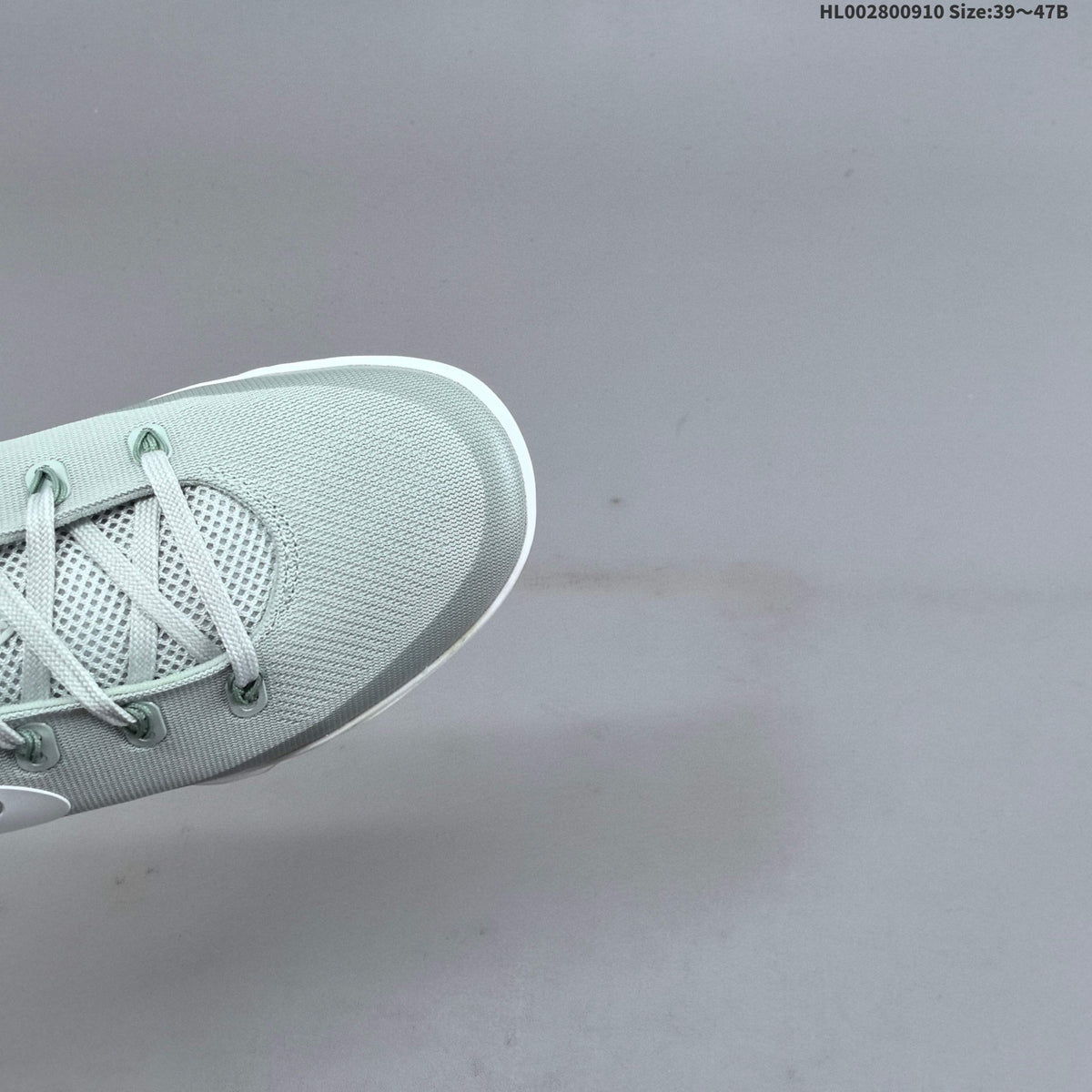 "Steam" Nike Kobe 9 Elite Low EM Basketball Shoes - product image from the listing.