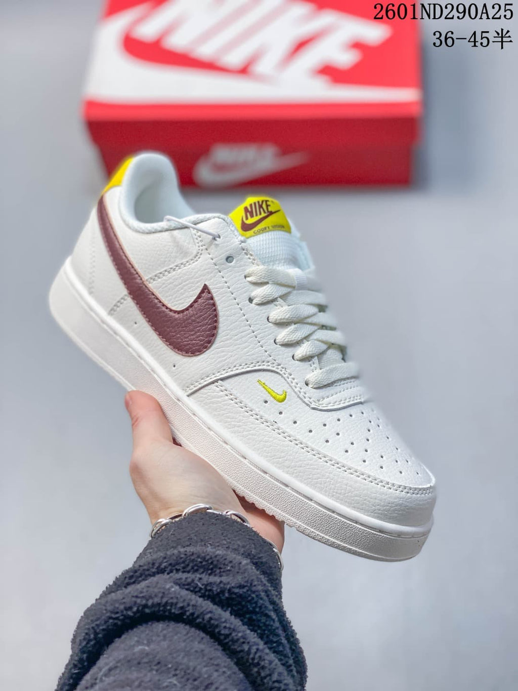 Nike Court Vision Low Trainers 2601ND290A25 - product image from the listing.
