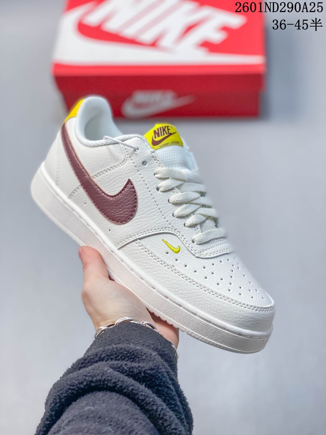 Nike Court Vision Low Trainers 2601ND290A25 - product image from the listing.
