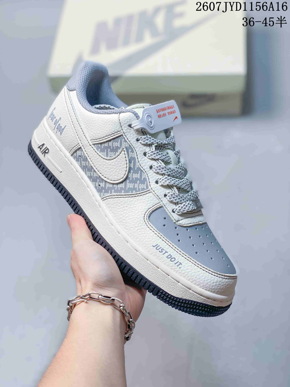 Nike Air Force 1 '07 Low Trainers - product image from the listing.