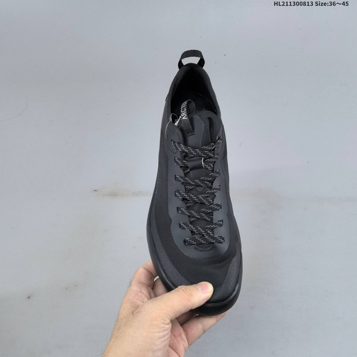 Men's Arc'teryx Konseal LT Trail Shoes, Black - product image from the listing.