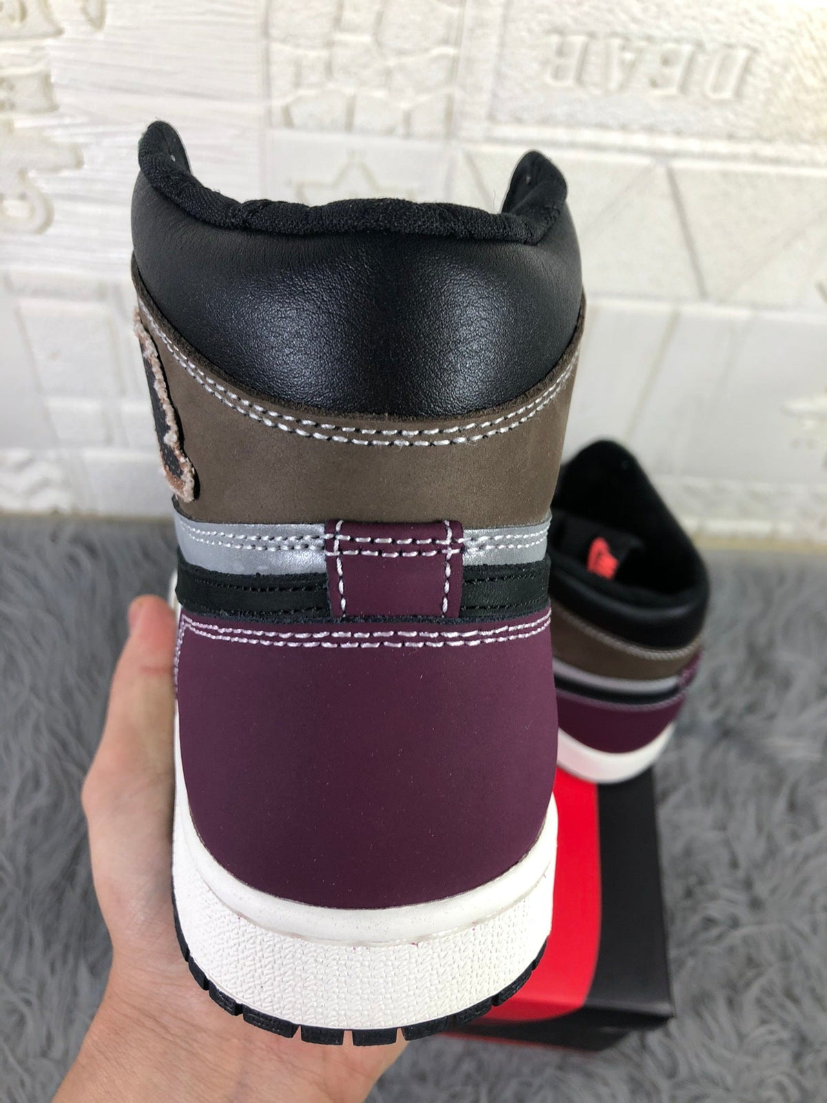 Union DH3097-001 Sneakers - Jordan 1 Retro High OG NRG - product image from the listing.