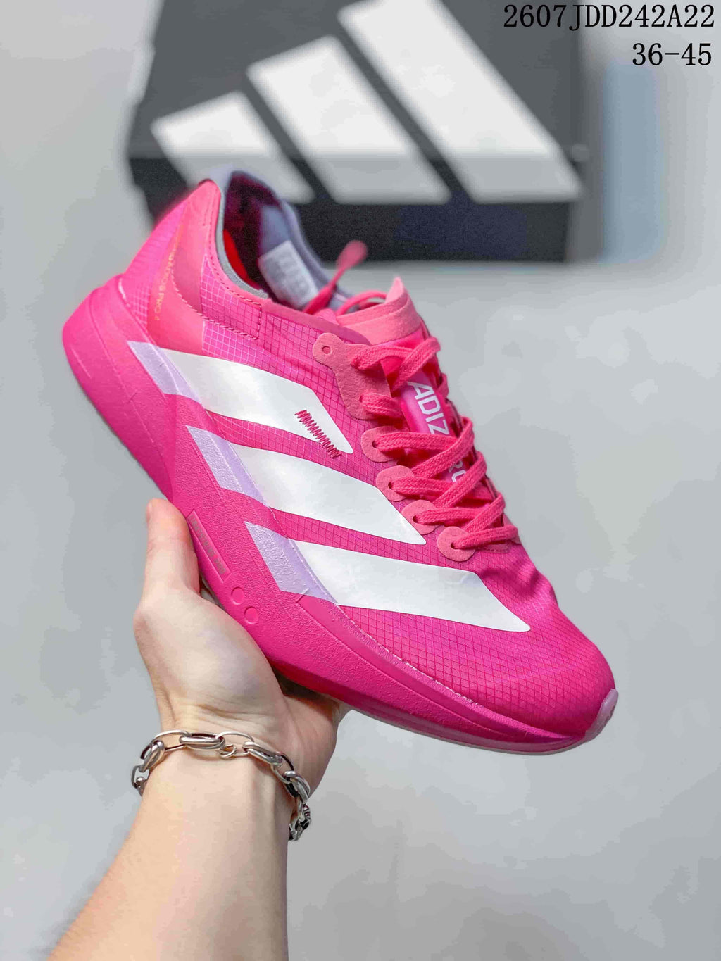 Y-3 Adios Pro 4 Low-Cut Sneakers - product image from the listing.